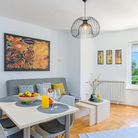 Apartment Vita Апартаменты Пула