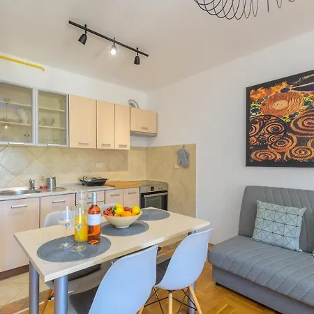 Апартаменты Apartment Vita Пула